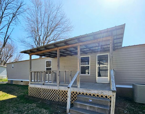 284 Meadow Lark Trail, Graysville, TN 37338