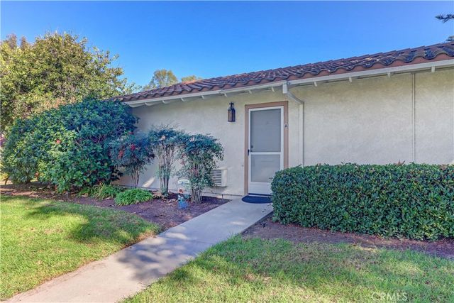 3008 Via Buena A, Laguna Woods, CA 92637