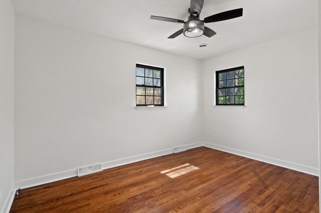 210 W TEXAS AVE, Columbia, MO 65202