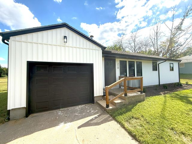 210 W TEXAS AVE, Columbia, MO 65202