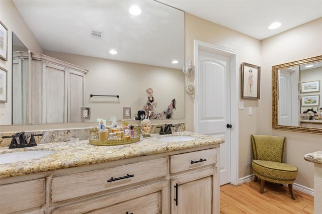 36455 Joe Loggins Road, Hempstead, TX 77445
