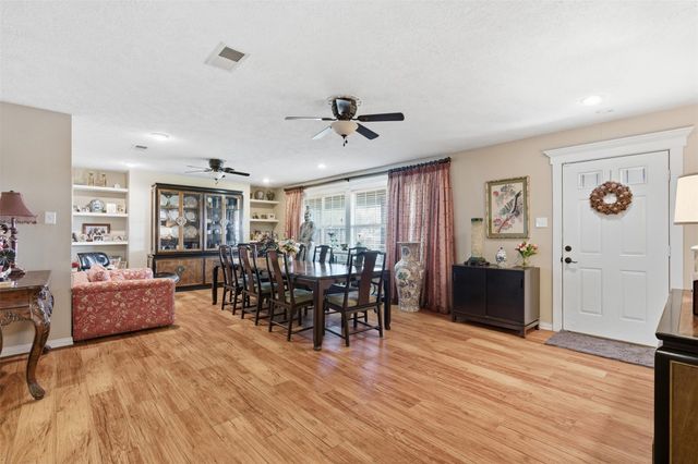 36455 Joe Loggins Road, Hempstead, TX 77445