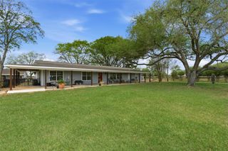 36455 Joe Loggins Road, Hempstead, TX 77445