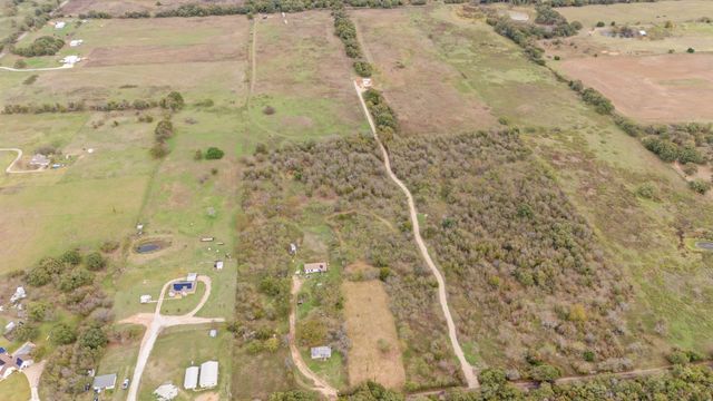 870 Wagoner Road, Waco, TX 76705