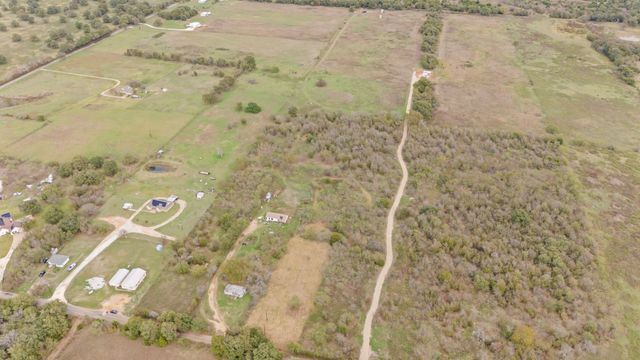 870 Wagoner Road, Waco, TX 76705