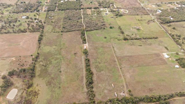 870 Wagoner Road, Waco, TX 76705