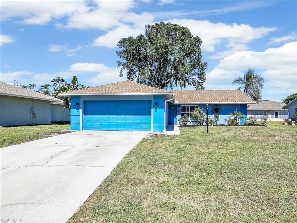 4829 Molokai DR 12, NAPLES, FL 34112 — photo 2