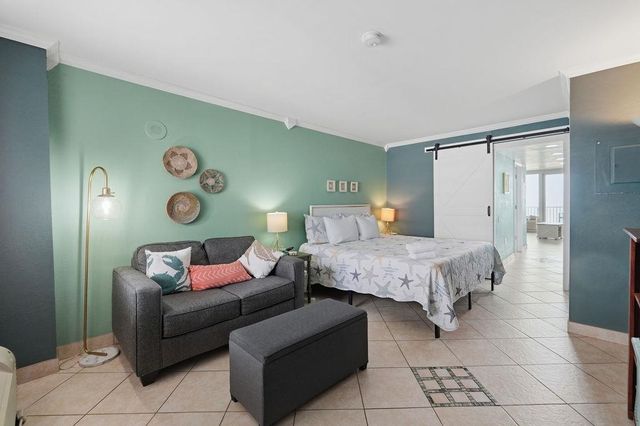 200 76th Ave N Unit 705, Myrtle Beach, SC 29572