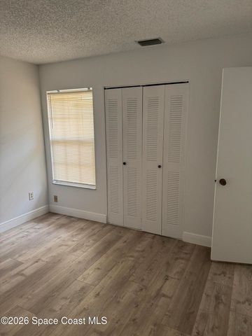 1490 Malibu Circle NE 101, Palm Bay, FL 32905