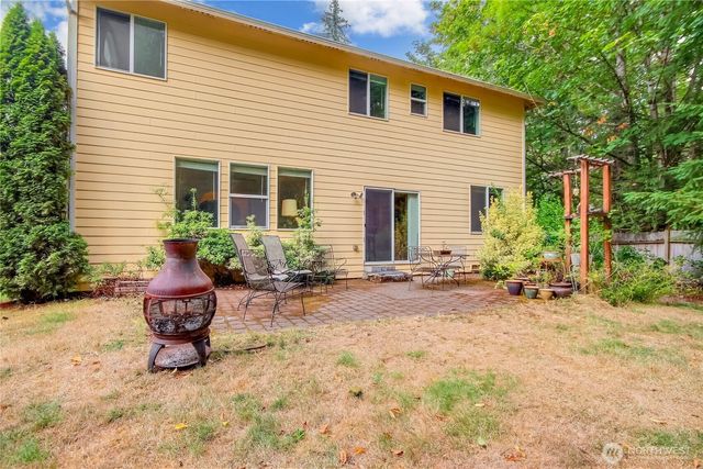 20518 SE 261st Place, Covington, WA 98042