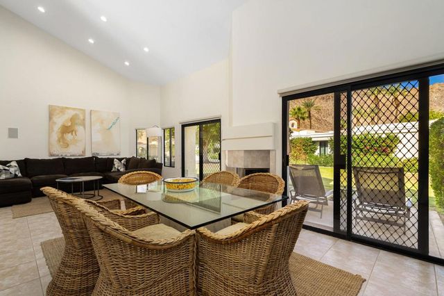 77136 Via Huerta, La Quinta, CA 92253