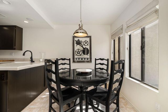 77136 Via Huerta, La Quinta, CA 92253