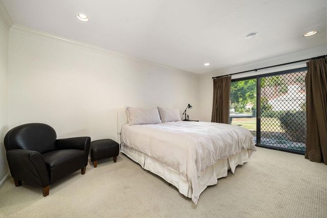 77136 Via Huerta, La Quinta, CA 92253