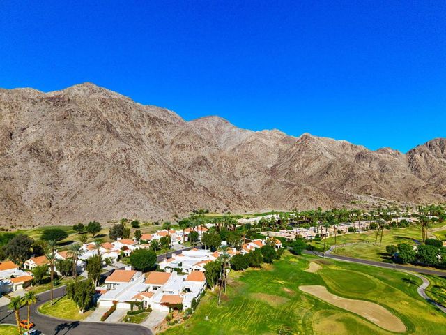 77136 Via Huerta, La Quinta, CA 92253