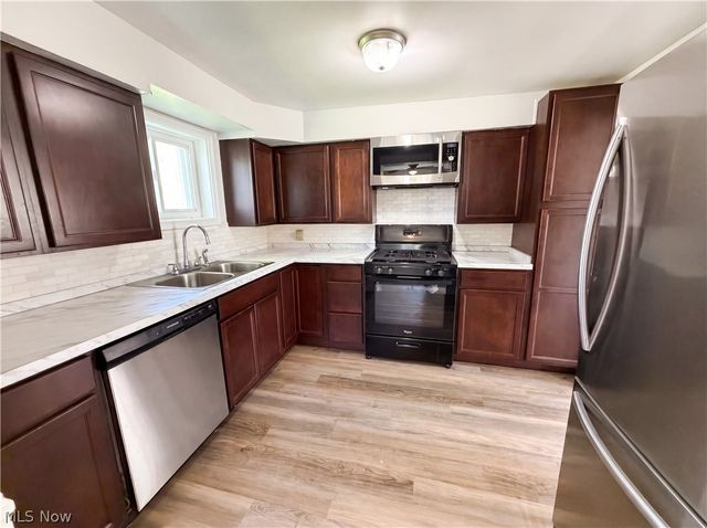 10338 Electric Boulevard, Northfield, OH 44067