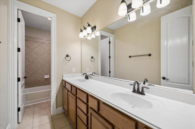 14550 Vintage Preserve Parkway, Houston, TX 77070
