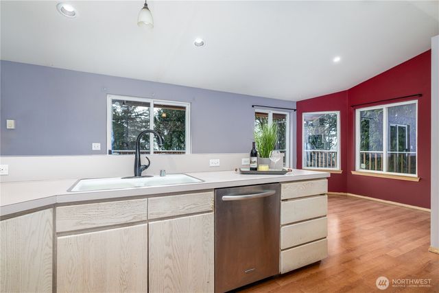 153 E Mason Lake Road, Shelton, WA 98584