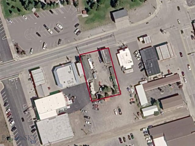 128 Firehole Avenue, West Yellowstone, MT 59758