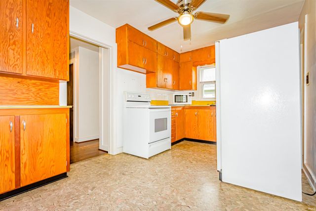 1800 N Janney Avenue, Muncie, IN 47304