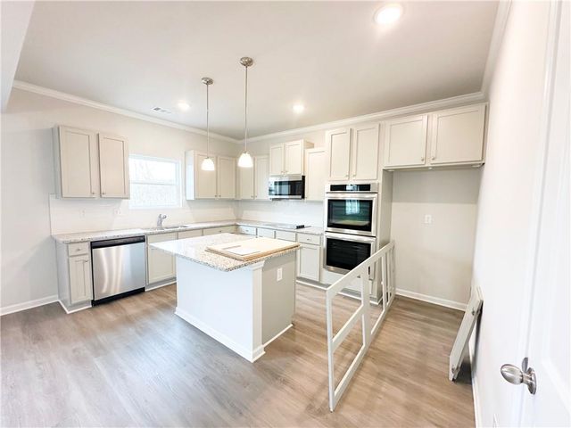 5518 Legacy Trail, Douglasville, GA 30135