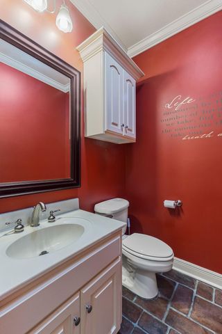 22 Bedford Forrest Ln., Hattiesburg, MS 39401