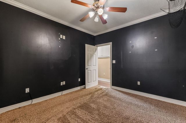 22 Bedford Forrest Ln., Hattiesburg, MS 39401