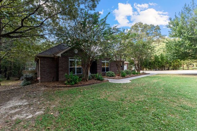 22 Bedford Forrest Ln., Hattiesburg, MS 39401