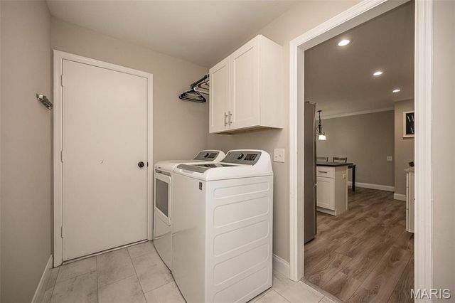 583 Princeway Court, Manchester, MO 63011