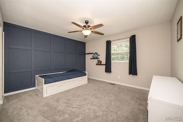 583 Princeway Court, Manchester, MO 63011