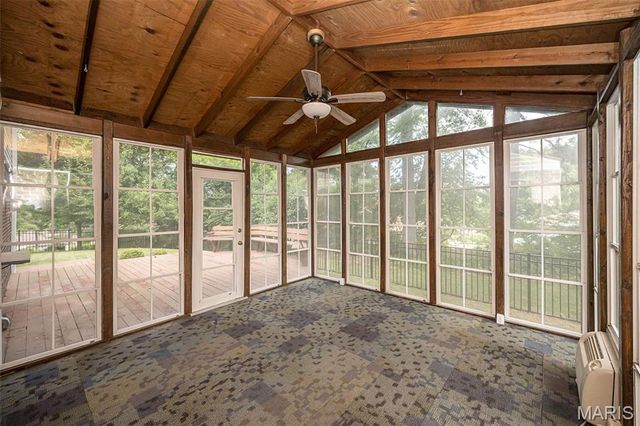 583 Princeway Court, Manchester, MO 63011