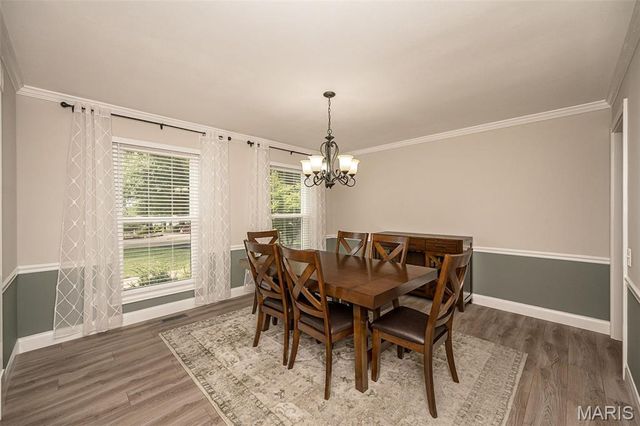 583 Princeway Court, Manchester, MO 63011