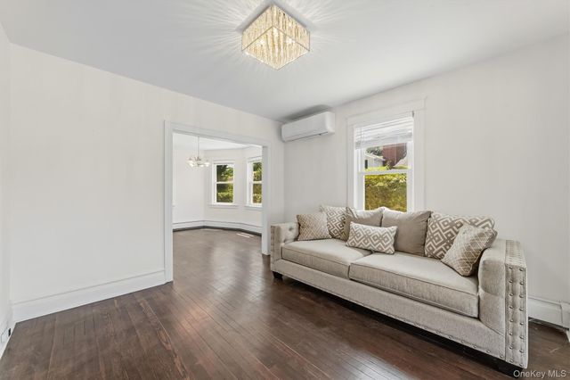 208 Third Avenue, Pelham, NY 10803