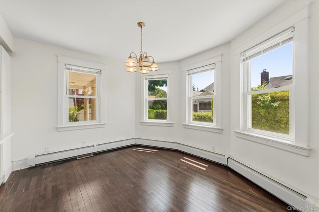 208 Third Avenue, Pelham, NY 10803