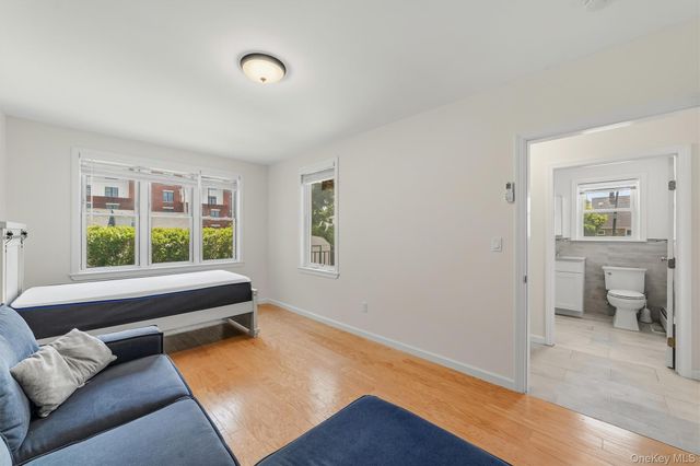 208 Third Avenue, Pelham, NY 10803