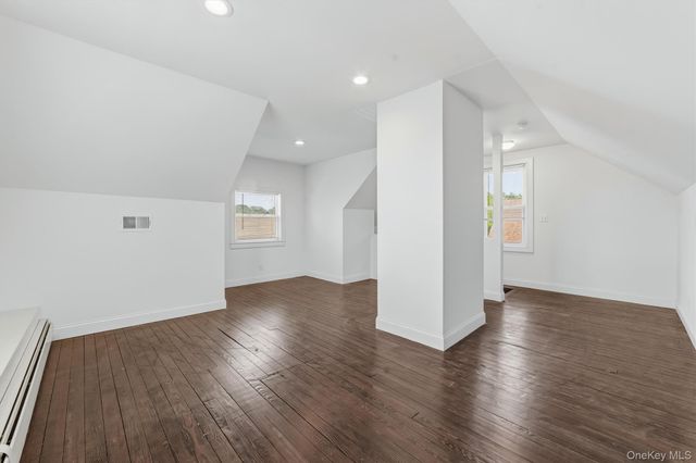 208 Third Avenue, Pelham, NY 10803
