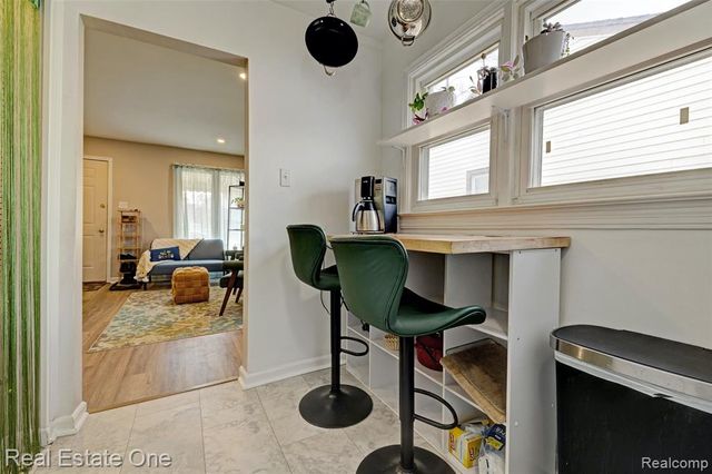 27732 Dartmouth Street, Madison Heights, MI 48071