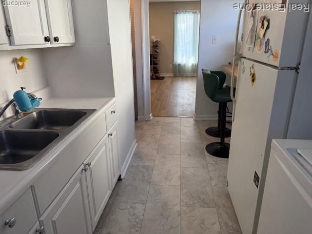 27732 Dartmouth Street, Madison Heights, MI 48071