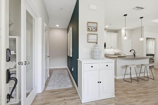 664 COCONUT PALM Parkway, Ponte Vedra, FL 32081