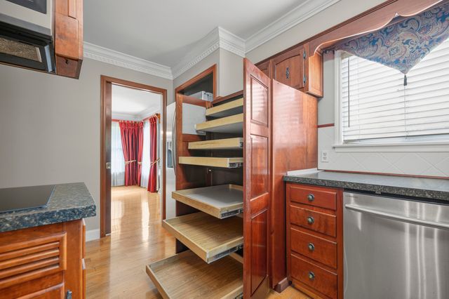 2075 Greentree Drive, Richmond, KY 40475