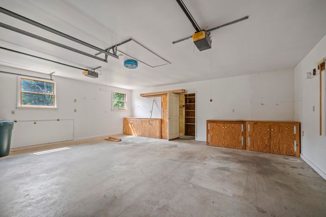 2075 Greentree Drive, Richmond, KY 40475