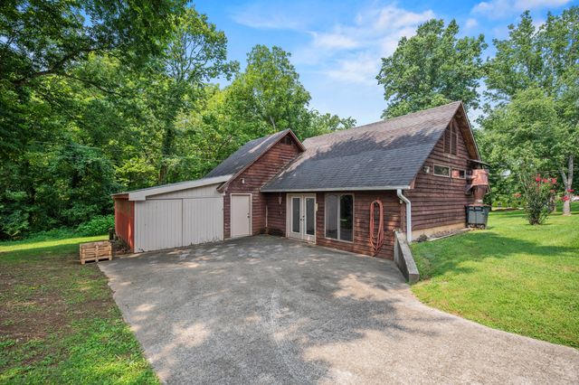 2075 Greentree Drive, Richmond, KY 40475