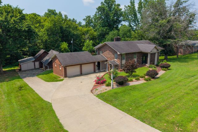 2075 Greentree Drive, Richmond, KY 40475