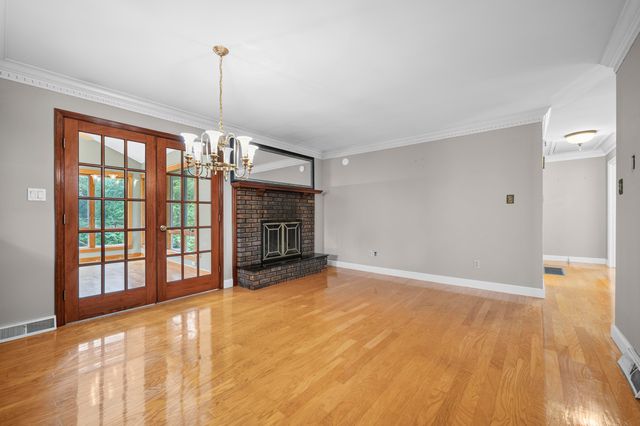 2075 Greentree Drive, Richmond, KY 40475