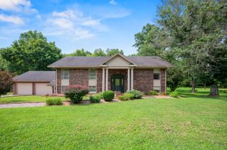 2075 Greentree Drive, Richmond, KY 40475