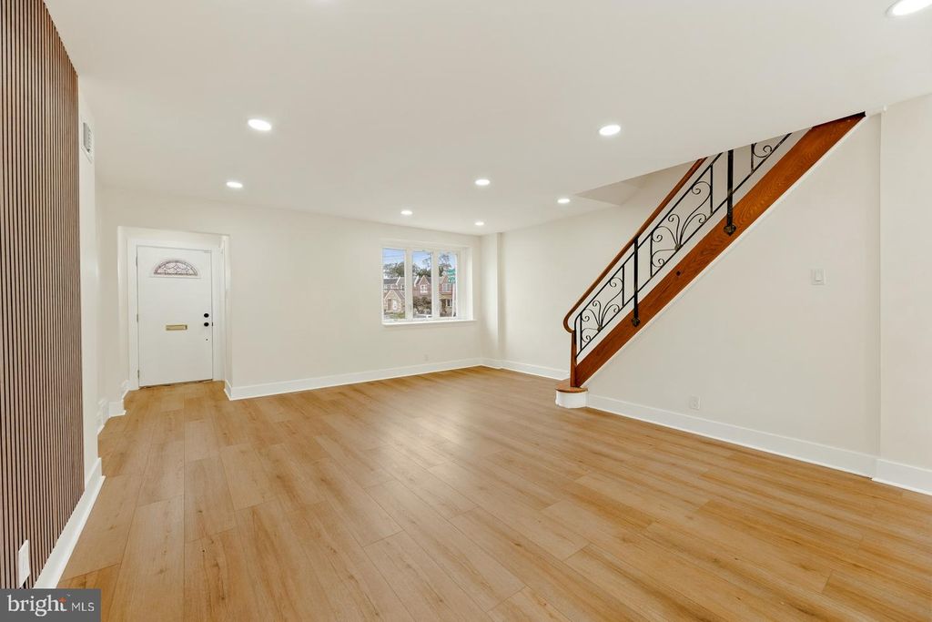120 E 65TH AVE, Philadelphia, PA 19120 — photo 3