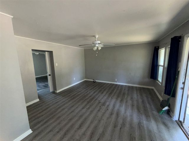 2028 E Jones Street, Sherman, TX 75090