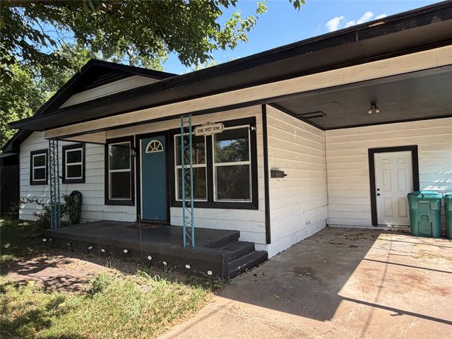 2028 E Jones Street, Sherman, TX 75090