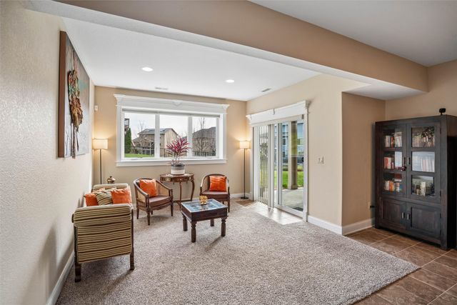 14504 Brookview Drive, Urbandale, IA 50323