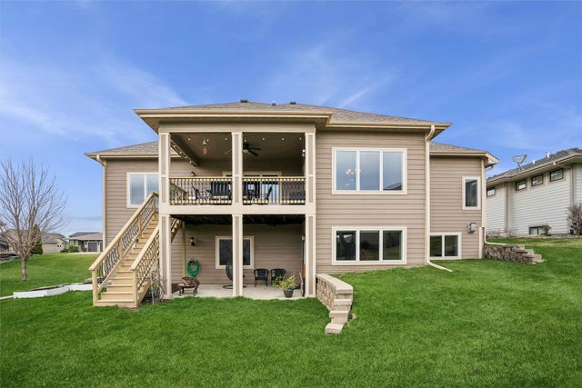 14504 Brookview Drive, Urbandale, IA 50323