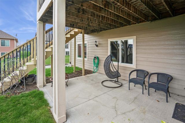 14504 Brookview Drive, Urbandale, IA 50323